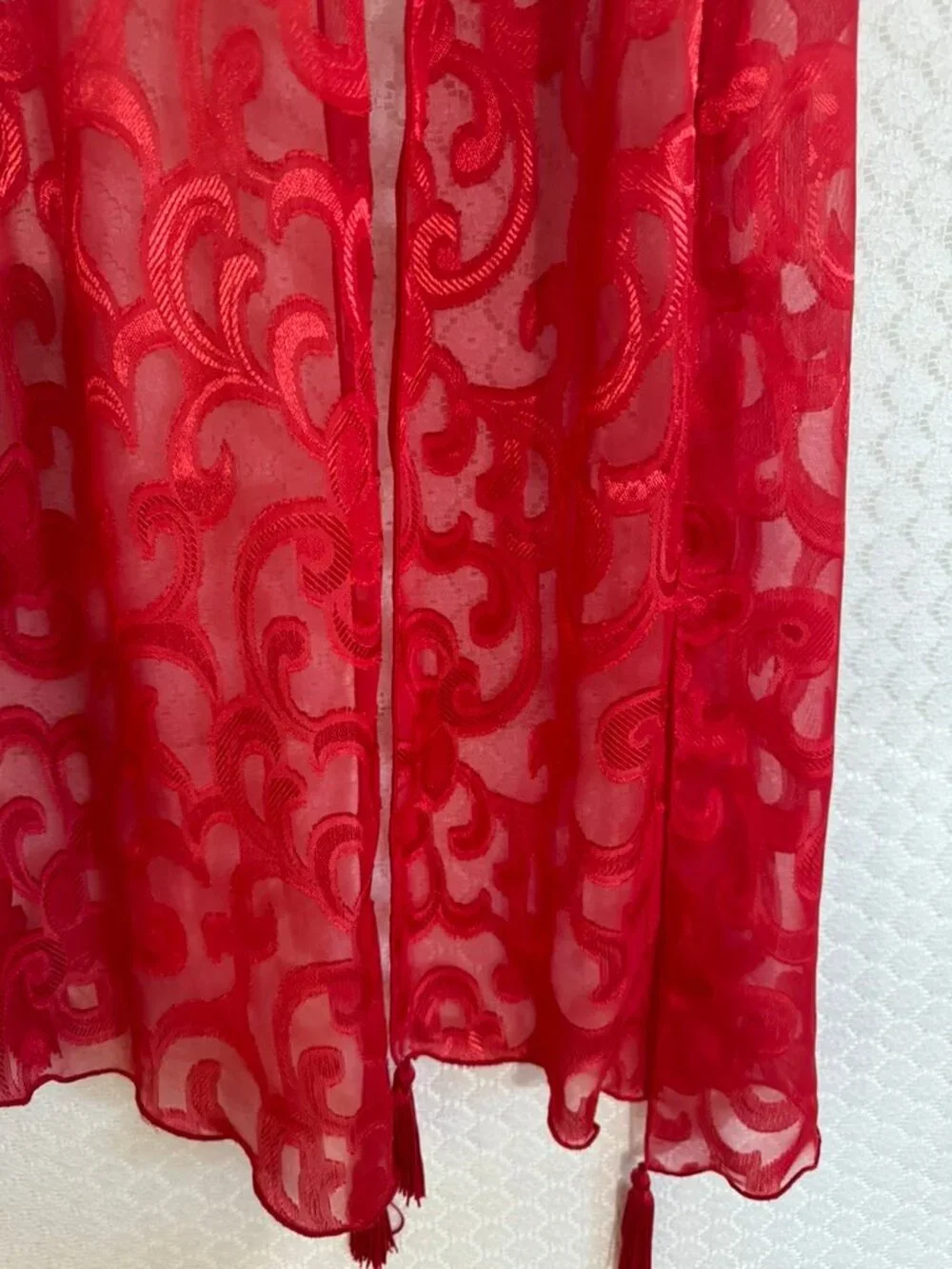 Vibrant Sheer Shiny Evening Scarf Shawl Corner Tassels, Delicate Pattern 64x13